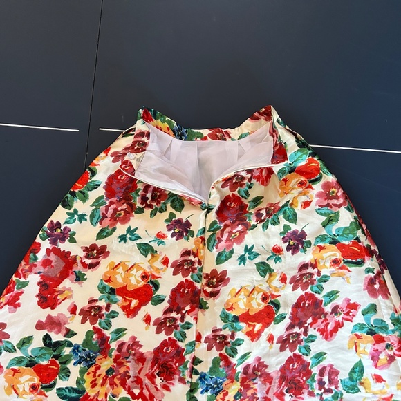 Floral Print A-Line Full Skirt Full Lining - Picture 7 of 12